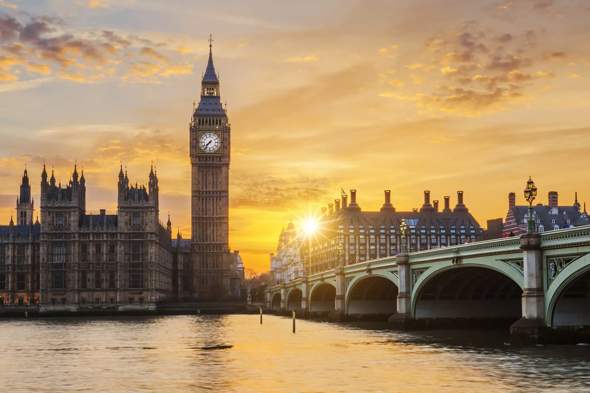 Legal requirements for PTO and Leave in UK
