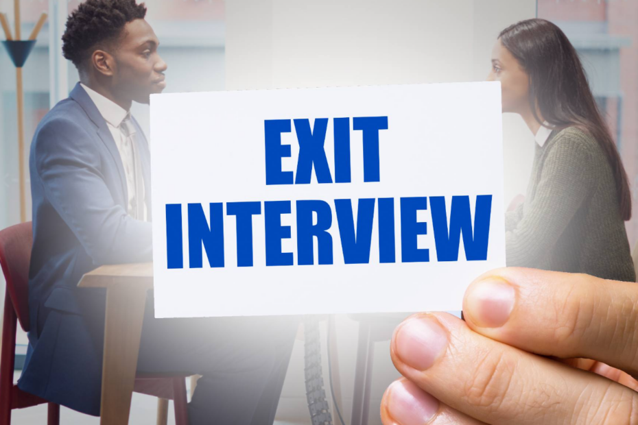 Hr and employee on an exit interview