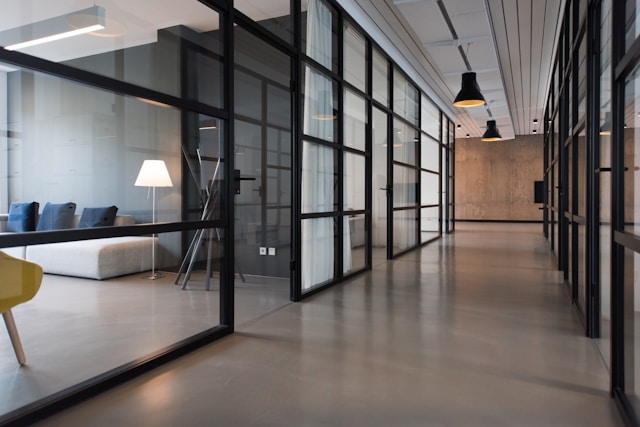 An image of an empty modern office.