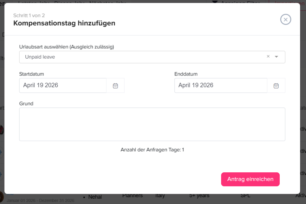 Popup-Formular zum Hinzufügen eines Kompensationstags mit Auswahl der Urlaubsart, Datumsfeldern, Eingabefeld für den Grund und Button zum Einreichen des Antrags.