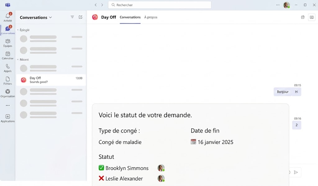 Capture d'écran de Microsoft Teams affichant une carte de statut de l'application Day Off. Elle montre une demande de congé maladie (Sick Leave) se terminant le 16 janvier 2025, approuvée par Brooklyn Simmons (coche verte) et refusée par Leslie Alexander (croix rouge).